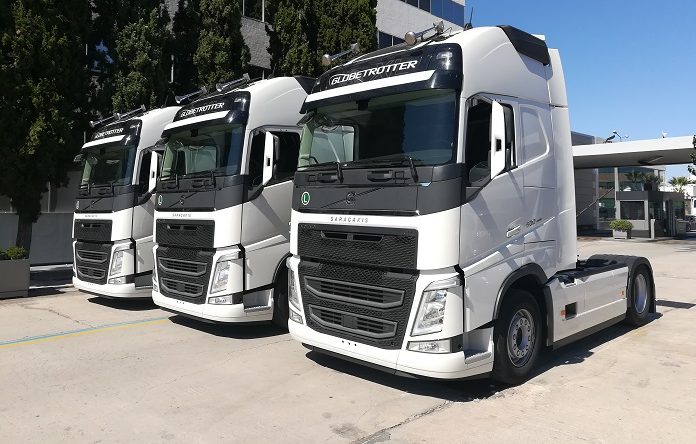 Δεκαπέντε φορτηγά Volvo FH στην εταιρεία Cargo Med Sa Δεκαπέντε φορτηγά Volvo FH στην εταιρεία Cargo Med Sa