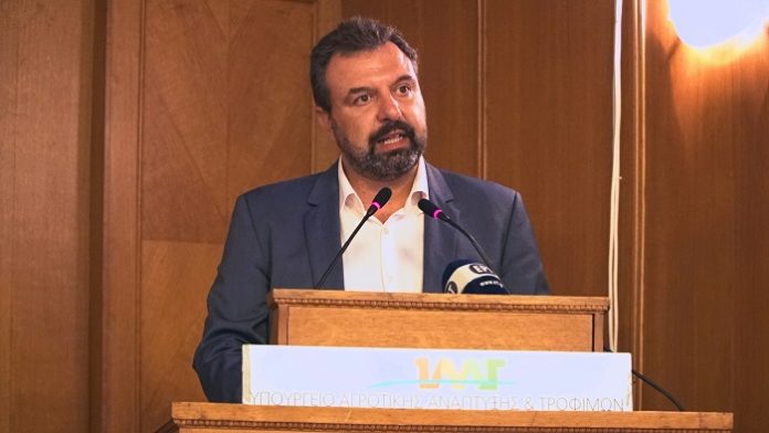 Στ. Αραχωβίτης: «Ανάσα για τα μεσαία και μεγάλα αγροτικά στρώματα η μείωση των ασφαλιστικών εισφορών» Στ. Αραχωβίτης: «Ανάσα για τα μεσαία και μεγάλα αγροτικά στρώματα η μείωση των ασφαλιστικών εισφορών»