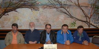 Διαμαρτυρία αγροτών για το ακατάσχετο των ενισχύσεων - Συνάντηση ΕΟΣΝΛ με Β. Κόκκαλη