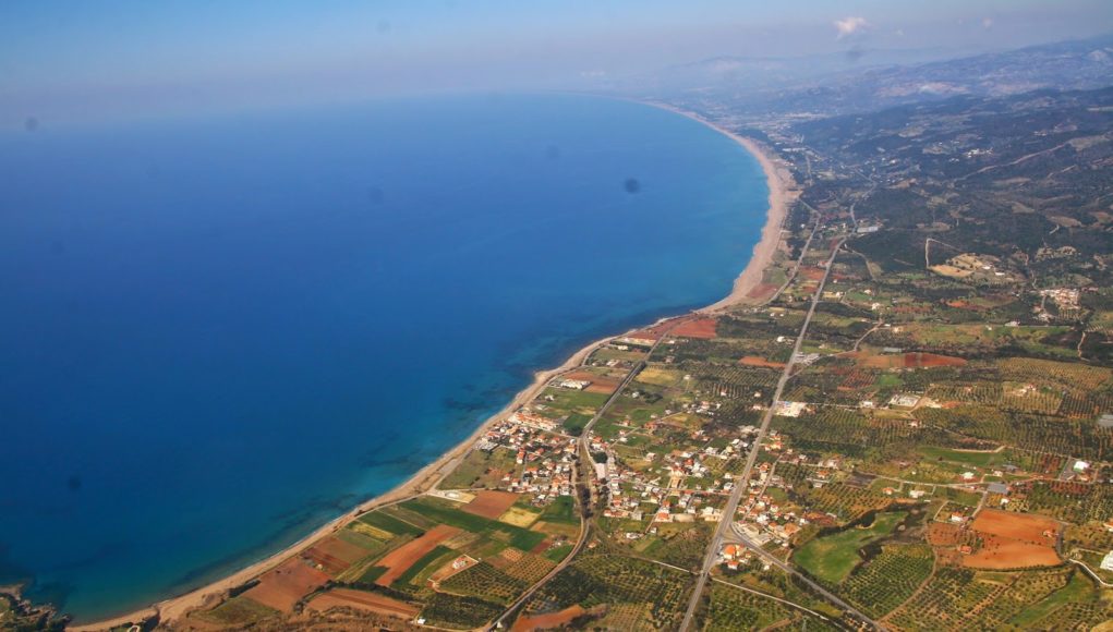 dimosieftike-sto-fek-to-pd-gia-tin-prostasia-tou-kyparissiakou-kolpou-136210