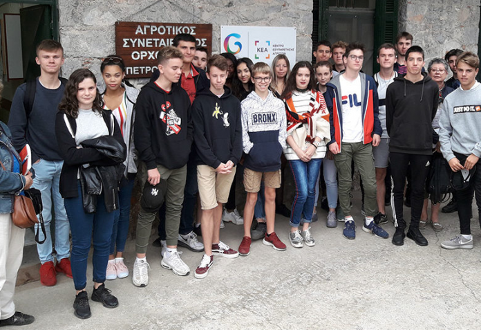 Επίσκεψη Γάλλων μαθητών γεωργικών σχολών στον ΑΣ Ορχομενού