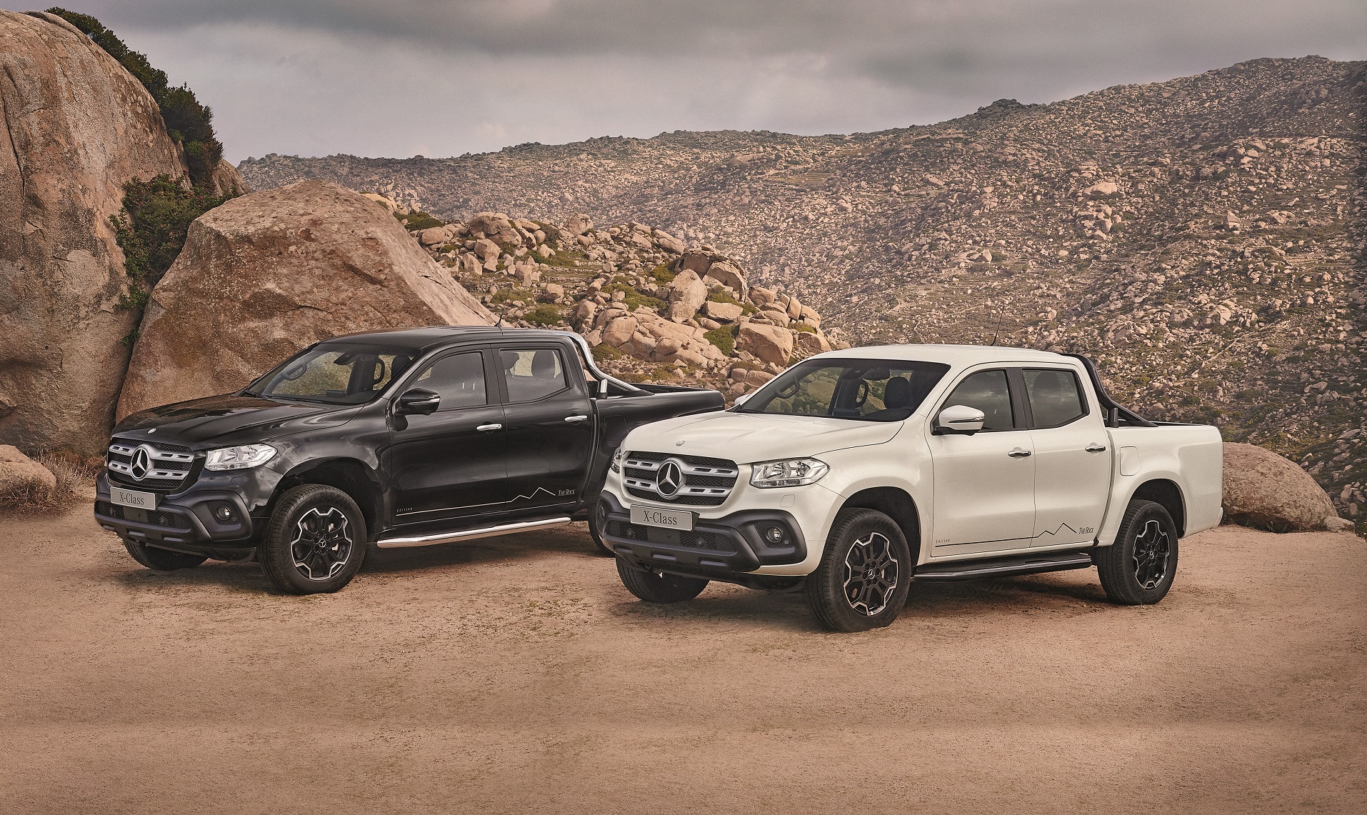 nea-x-class-therock-edition-apo-tin-mercedes-benz-138956