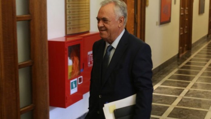 Γ. Δραγασάκης: Σε τέσσερις πυλώνες η κυβερνητική πολιτική για την καταπολέμηση των ανισοτήτων Γ. Δραγασάκης: Σε τέσσερις πυλώνες η κυβερνητική πολιτική για την καταπολέμηση των ανισοτήτων