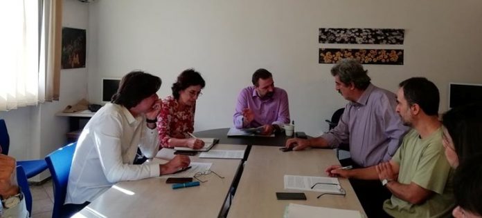Συνάντηση Αραχωβίτη, με βουλευτές των Χανίων για το φράγμα Βαλσαμιώτη Συνάντηση Αραχωβίτη, με βουλευτές των Χανίων για το φράγμα Βαλσαμιώτη