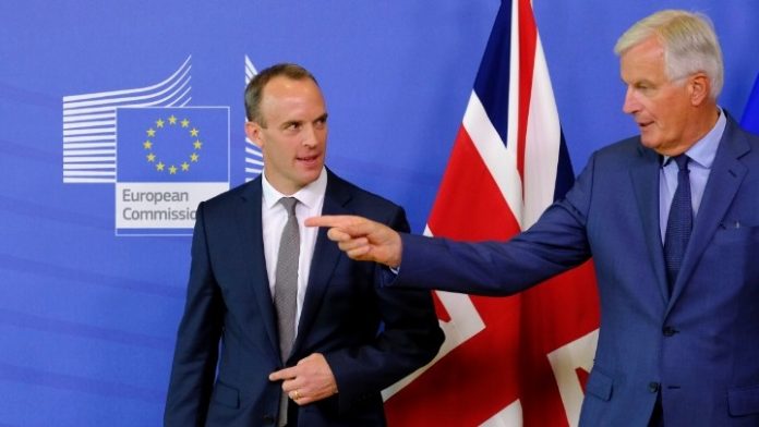 Μπαράζ παραιτήσεων στην Βρετανική κυβέρνηση λόγω Brexit