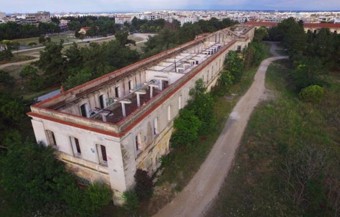 Η ΠΚΜ χρηματοδοτεί τη μετατροπή του πρώην στρατοπέδου «Παύλου Μελά» σε Μητροπολιτικό Πάρκο Η ΠΚΜ χρηματοδοτεί τη μετατροπή του πρώην στρατοπέδου «Παύλου Μελά» σε Μητροπολιτικό Πάρκο