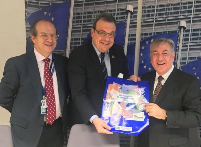 Στη Ευρωπαϊκή Επιτροπή η Ελληνική Στρατηγική για την Κυκλική Οικονομία Στη Ευρωπαϊκή Επιτροπή η Ελληνική Στρατηγική για την Κυκλική Οικονομία