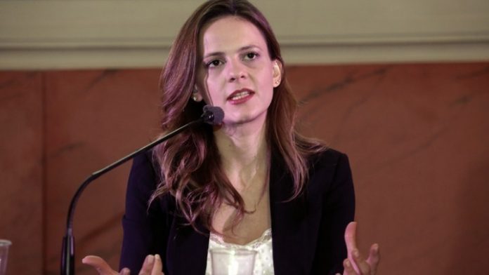 Νέα ρύθμιση 120 δόσεων και κούρεμα βασικής οφειλής στα ασφαλιστικά ταμεία Νέα ρύθμιση 120 δόσεων και κούρεμα βασικής οφειλής στα ασφαλιστικά ταμεία