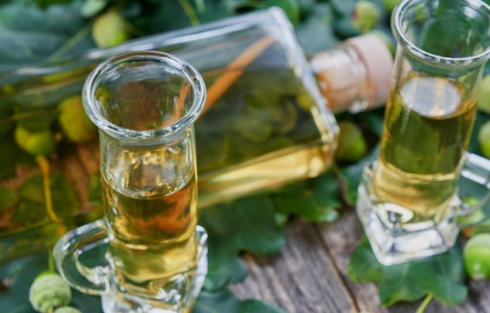 Aίτημα ΚΕΟΣΟΕ για επιστροφή ΕΦΚ φορολογημένων αποθεμάτων κρασιών και μείωση ΕΦΚ γλυκών κρασιών Aίτημα ΚΕΟΣΟΕ για επιστροφή ΕΦΚ φορολογημένων αποθεμάτων κρασιών και μείωση ΕΦΚ γλυκών κρασιών
