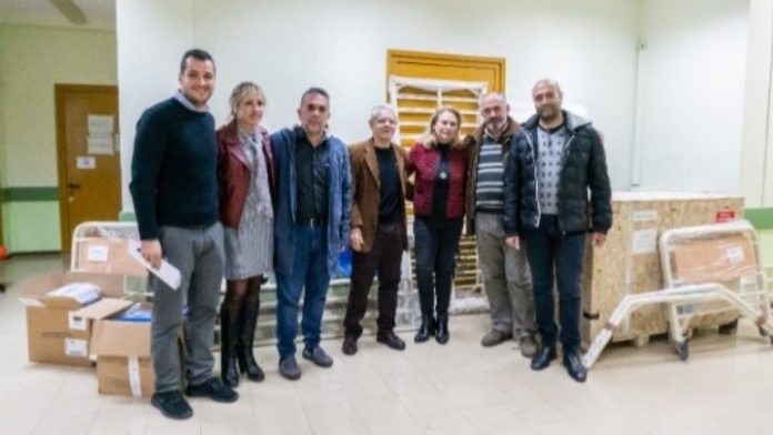 Ο Όμιλος Ελληνικά Πετρέλαια εξοπλίζει τα Κέντρα Υγείας Ιθάκης και Σάμης Κεφαλληνίας Ο Όμιλος Ελληνικά Πετρέλαια εξοπλίζει τα Κέντρα Υγείας Ιθάκης και Σάμης Κεφαλληνίας
