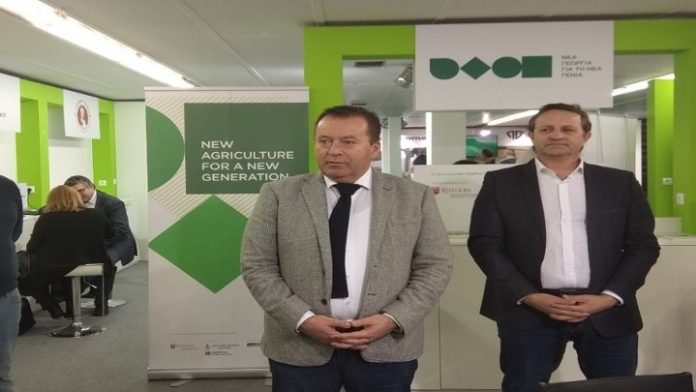 Β. Κόκκαλης: Υπογράφεται η απόφαση για τη δημιουργία νέων ελληνικών φυτικών ποικιλιών Β. Κόκκαλης: Υπογράφεται η απόφαση για τη δημιουργία νέων ελληνικών φυτικών ποικιλιών
