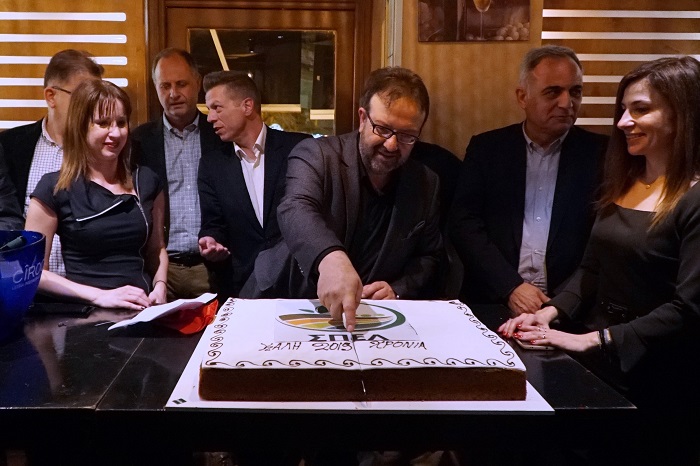 me-chalari-diathesi-kai-arachoviti-i-kopi-tis-pitas-tou-spel-gia-to-2019-148636
