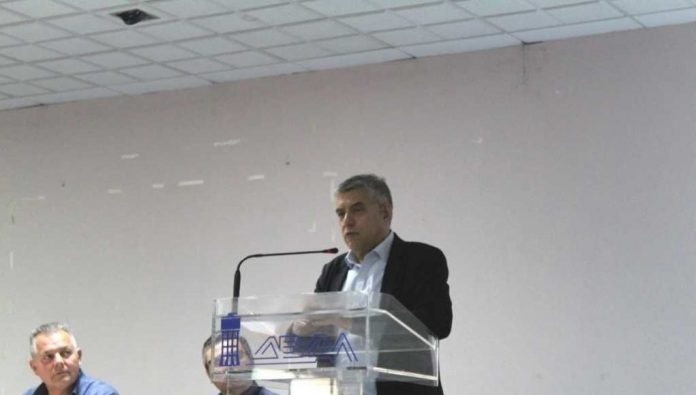 K. Αγοραστός: «150.000 στρέμματα καλλιεργειών αρδεύονται χάρη στη λίμνη Κάρλα» K. Αγοραστός: «150.000 στρέμματα καλλιεργειών αρδεύονται χάρη στη λίμνη Κάρλα»