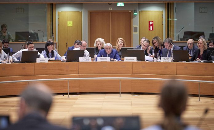 μείωση των πόρων της μελλοντικής προγραμματικής περιόδου cap