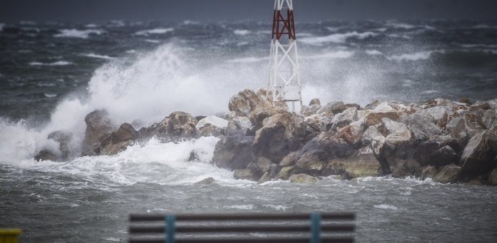 Ο καιρός την Πέμπτη 28/3 και τις επόμενες μέρες - Μεγάλους όγκους νερού θα δεχτεί πάλι η Κρήτη