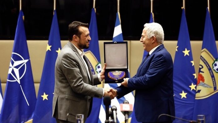 Μνημόνιο συνεργασίας μεταξύ ΥΠΕΘΑ και ΨΗΠΤΕ στον τομέα του διαστήματος Μνημόνιο συνεργασίας μεταξύ ΥΠΕΘΑ και ΨΗΠΤΕ στον τομέα του διαστήματος