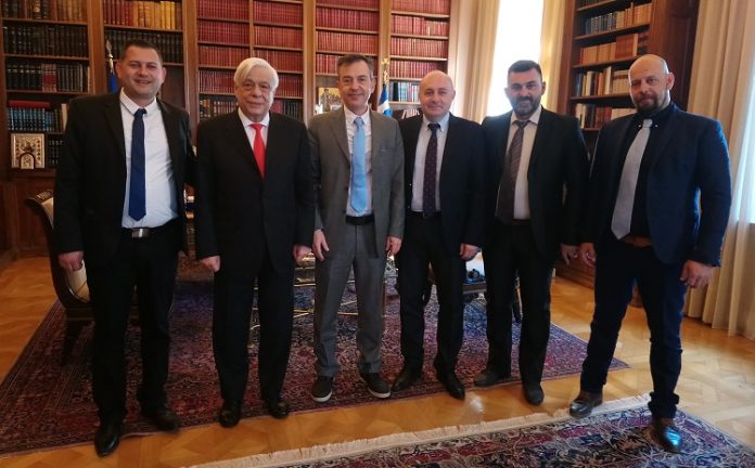 Με τον Πρόεδρο της Δημοκρατίας συναντήθηκε το προεδρείο της ΠΕΝΑ Με τον Πρόεδρο της Δημοκρατίας συναντήθηκε το προεδρείο της ΠΕΝΑ