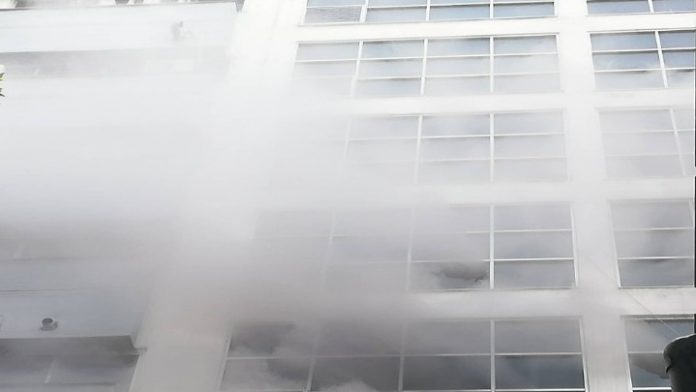Εκτός λειτουργίας οι ηλεκτρονικές υπηρεσίες και ιστοσελίδες του ΑΠΘ λόγω πυρκαγιάς στο Τμήμα Βιολογίας Εκτός λειτουργίας οι ηλεκτρονικές υπηρεσίες και ιστοσελίδες του ΑΠΘ λόγω πυρκαγιάς στο Τμήμα Βιολογίας