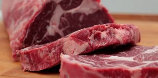 Κατάσχεση ακατάλληλου κρέατος σε επιχείρηση του Ρέντη
