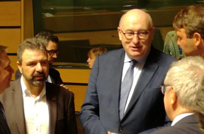 Η «πράσινη αρχιτεκτονική» της μελλοντικής ΚΑΠ στο συμβούλιο υπουργών Γεωργίας στο Λουξεμβούργο Η «πράσινη αρχιτεκτονική» της μελλοντικής ΚΑΠ στο συμβούλιο υπουργών Γεωργίας στο Λουξεμβούργο