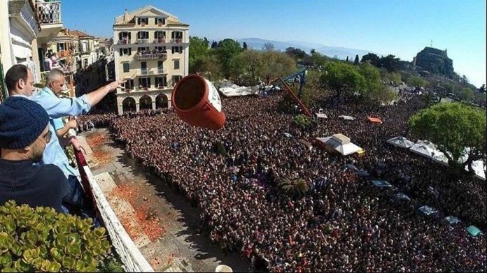 Το πρόγραμμα του Πάσχα στην πόλη της Κέρκυρας Το πρόγραμμα του Πάσχα στην πόλη της Κέρκυρας