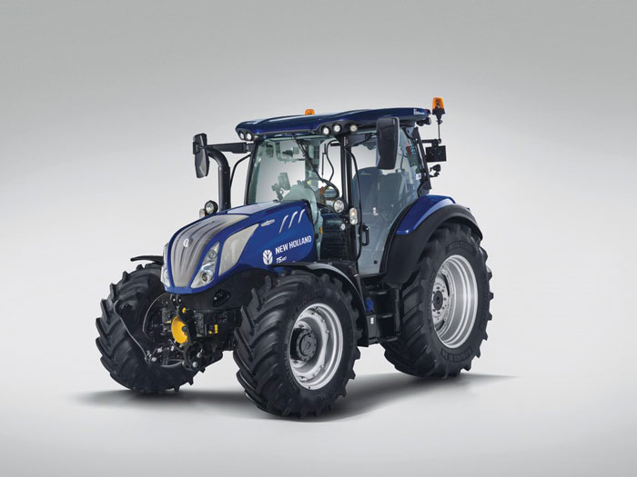 i-new-holland-kerdise-stin-sima-2019-to-vraveio-michanima-tis-chronias-2019-gia-tin-technologia-intellisense-kai-to-trakter-t5-autocommand-158482