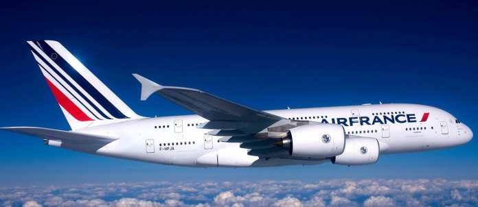 Σήμα κινδύνου εξέπεμψε αεροσκάφος της Air France