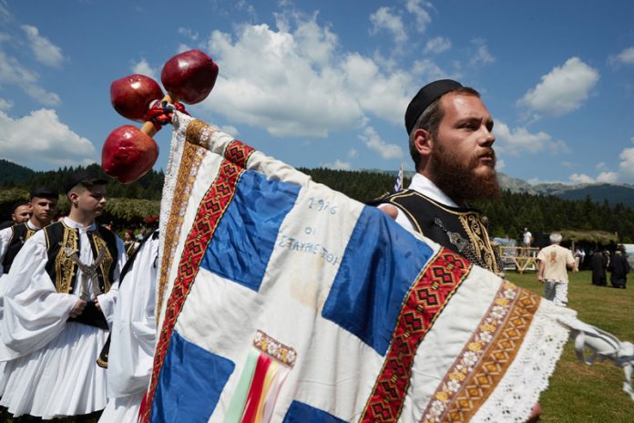 Ανταμώνουν και φέτος οι Σαρακατσαναίοι στο Περτούλι Ανταμώνουν και φέτος οι Σαρακατσαναίοι στο Περτούλι