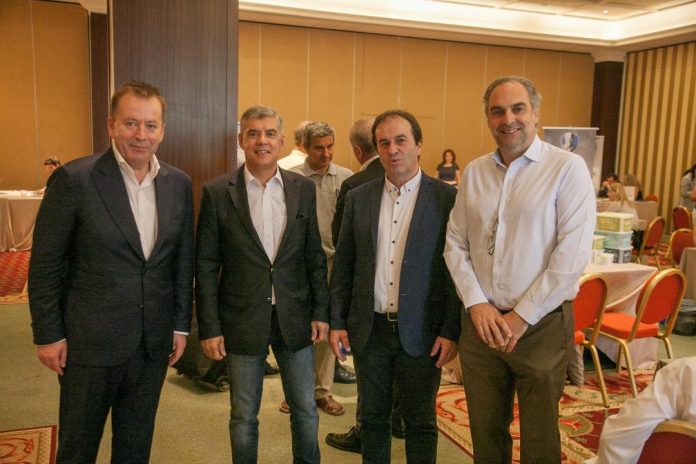 Στη Λάρισα συναντήθηκαν τυροκομικές και γαλακτοκομικές επιχειρήσεις με ξένους αγοραστές Στη Λάρισα συναντήθηκαν τυροκομικές και γαλακτοκομικές επιχειρήσεις με ξένους αγοραστές