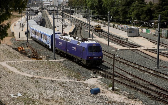 TΡΑΙΝΟΣΕ: Προβλήματα στα δρομολόγια λόγω πυρκαγιάς στην Πιερία