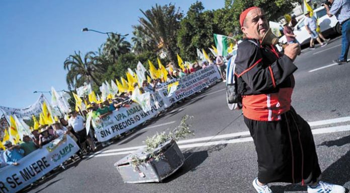 spanishOilProtest