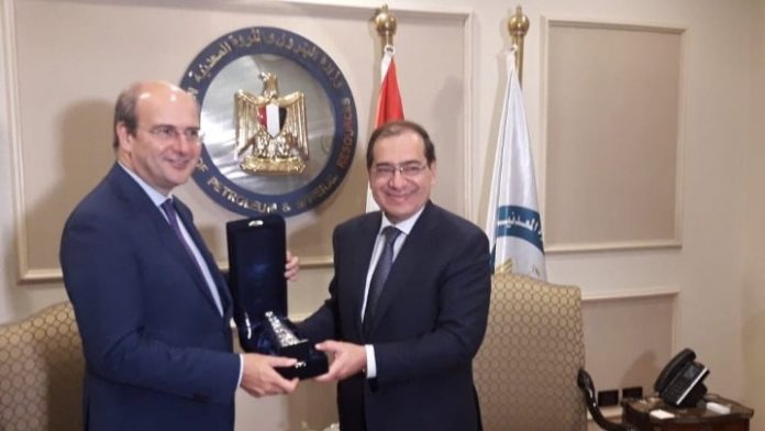Συνάντηση Κωστή Χατζηδάκη με τον Αιγύπτιο ομόλογό του Τάρεκ Ελ Μόλα Συνάντηση Κωστή Χατζηδάκη με τον Αιγύπτιο ομόλογό του Τάρεκ Ελ Μόλα