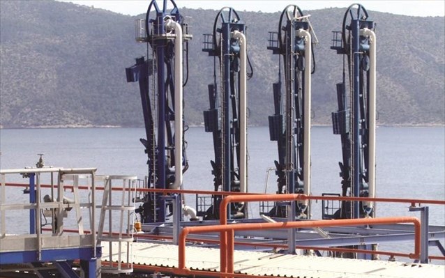 ypen-anapse-prasino-fos-gia-egkatastasi-lng-ston-notio-limena-patron-166325