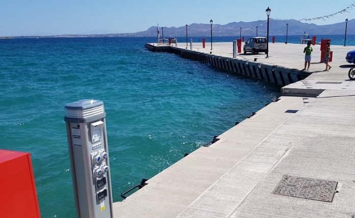 Εγκαινιάστηκε το νέο λιμάνι στο Αγκίστρι Εγκαινιάστηκε το νέο λιμάνι στο Αγκίστρι