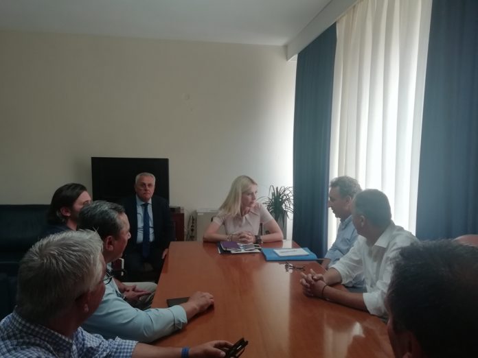 ΥΠΑΑΤ : Σε απόλυτη επαγρύπνηση για την αποφυγή μετάδοσης της πανώλης των χοίρων ΥΠΑΑΤ : Σε απόλυτη επαγρύπνηση για την αποφυγή μετάδοσης της πανώλης των χοίρων
