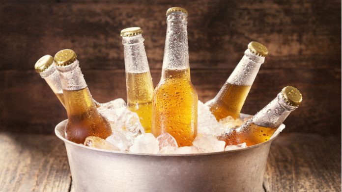Συνεργασία AB InBev με Β.Σ. Καρούλιας για τη διανομή στην Ελλάδα σειράς σημάτων μπύρας Συνεργασία AB InBev με Β.Σ. Καρούλιας για τη διανομή στην Ελλάδα σειράς σημάτων μπύρας
