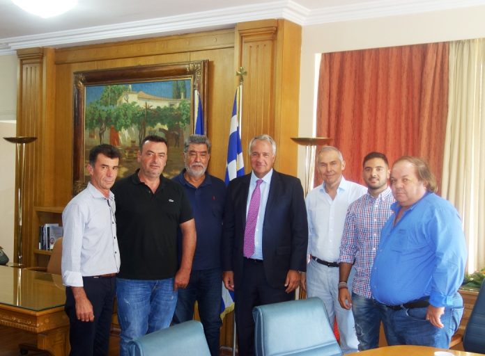 Μ. Βορίδης: Προτεραιότητα η αντιμετώπιση των παρανόμων ελληνοποιήσεων βρώσιμης ελιάς Μ. Βορίδης: Προτεραιότητα η αντιμετώπιση των παρανόμων ελληνοποιήσεων βρώσιμης ελιάς