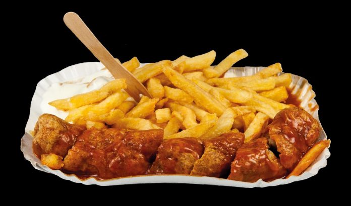 Η Γερμανία γιορτάζει τα 70 χρόνια του λουκάνικου κάριβουρστ Η Γερμανία γιορτάζει τα 70 χρόνια του λουκάνικου κάριβουρστ