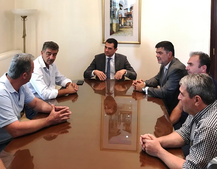 tis-proteraiotites-tis-kyvernisis-ston-agrotiko-tomea-parousiase-o-kostas-skrekas-sta-grevena-170258