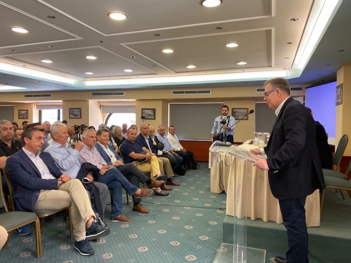 Σε ημερίδα για Νέα ΚΑΠ και Ευφυή Γεωργία στην Καλαμάτα, το ΔΣ του ΣΑΣΟΕΕ Σε ημερίδα για Νέα ΚΑΠ και Ευφυή Γεωργία στην Καλαμάτα, το ΔΣ του ΣΑΣΟΕΕ