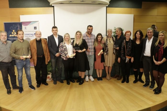 Απονομή «Βραβείων αριστείας για την Κοινωνική Επιχειρηματικότητα» από την ΠΚΜ Απονομή «Βραβείων αριστείας για την Κοινωνική Επιχειρηματικότητα» από την ΠΚΜ