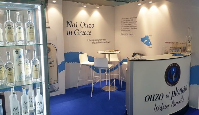 Το ούζο Πλωμαρίου Ισιδώρου Αρβανίτου κερδίζει (και) εκτός συνόρων Το ούζο Πλωμαρίου Ισιδώρου Αρβανίτου κερδίζει (και) εκτός συνόρων