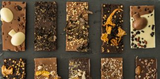 Σοκολάτες με άγρια μανιτάρια και ελαιόλαδο από το Μουσείο Μανιταριών στα Μετέωρα
