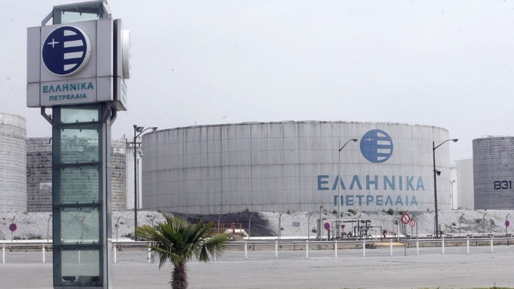 sta-572-ekat-evro-ta-sygkrisima-leitourgika-kerdi-tis-elpe-to-2019-190209