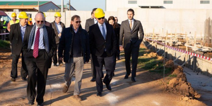 Κόρινθος: Παρουσία Αδωνι Γεωργιάδη τα εγκαίνια της πρώτης εγκατάστασης φαρμακευτικής κάνναβης Κόρινθος: Παρουσία Αδωνι Γεωργιάδη τα εγκαίνια της πρώτης εγκατάστασης φαρμακευτικής κάνναβης
