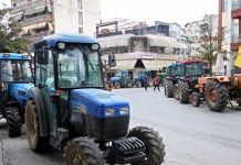 Για «εκφοβισμό με νέα αγροτοδικεία» μιλούν οι αγρότες του Τυρνάβου