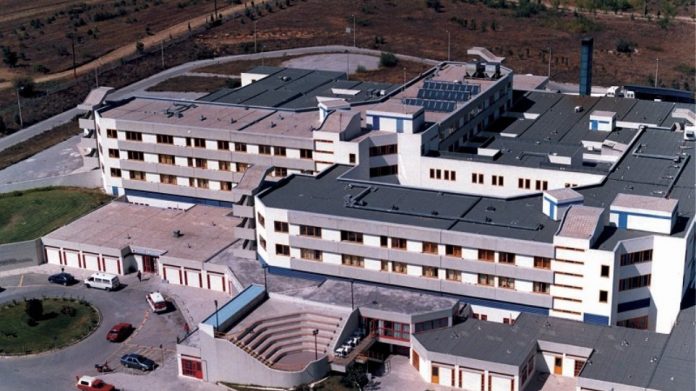 Το συγκεκριμένο χρηματικό ποσό θα καλύψει όλες τις άμεσες και αναγκαίες δαπάνες για τον πλήρη ιατρομηχανολογικό εξοπλισμό του Νοσοκομείου. Το συγκεκριμένο χρηματικό ποσό θα καλύψει όλες τις άμεσες και αναγκαίες δαπάνες για τον πλήρη ιατρομηχανολογικό εξοπλισμό του Νοσοκομείου.