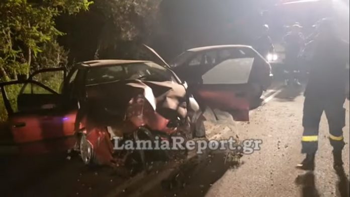 Διπλό τροχαίο από αγριογούρουνο στη Στυλίδα - Εγκλωβίστηκε οδηγός στις λαμαρίνες
