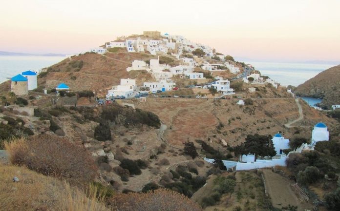 Το ιταλικό «National Geographic» προβάλει 4 νησιά των Κυκλάδων Το ιταλικό «National Geographic» προβάλει 4 νησιά των Κυκλάδων