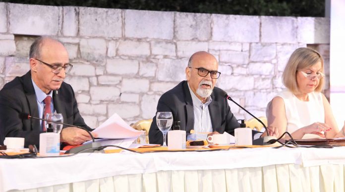 Το μετασχηματισμό της από Συνεταιριστική Τράπεζα σε Ανώνυμη Εταιρία ψήφισαν τε μέλη της Παγκρήτιας Το μετασχηματισμό της από Συνεταιριστική Τράπεζα σε Ανώνυμη Εταιρία ψήφισαν τε μέλη της Παγκρήτιας